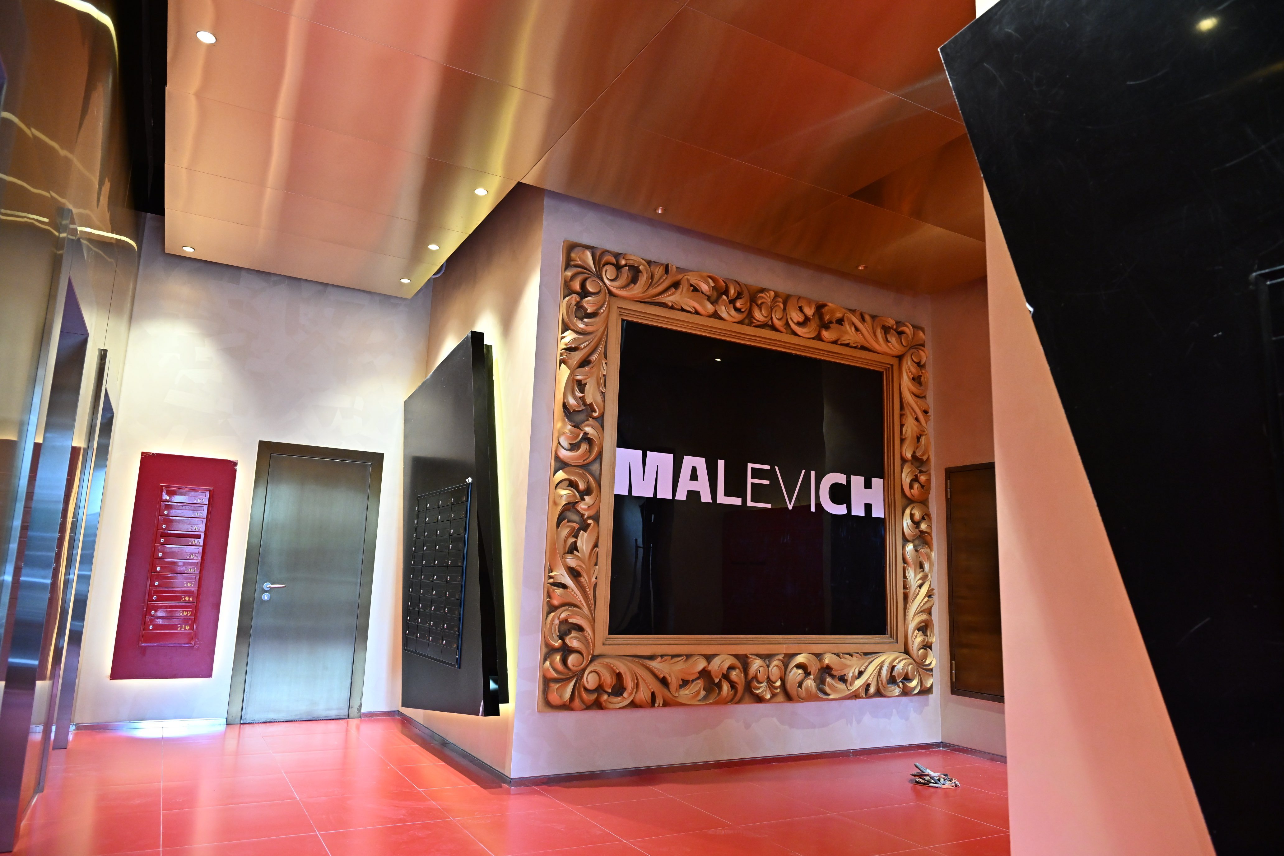 Малые архитектурные формы в парке