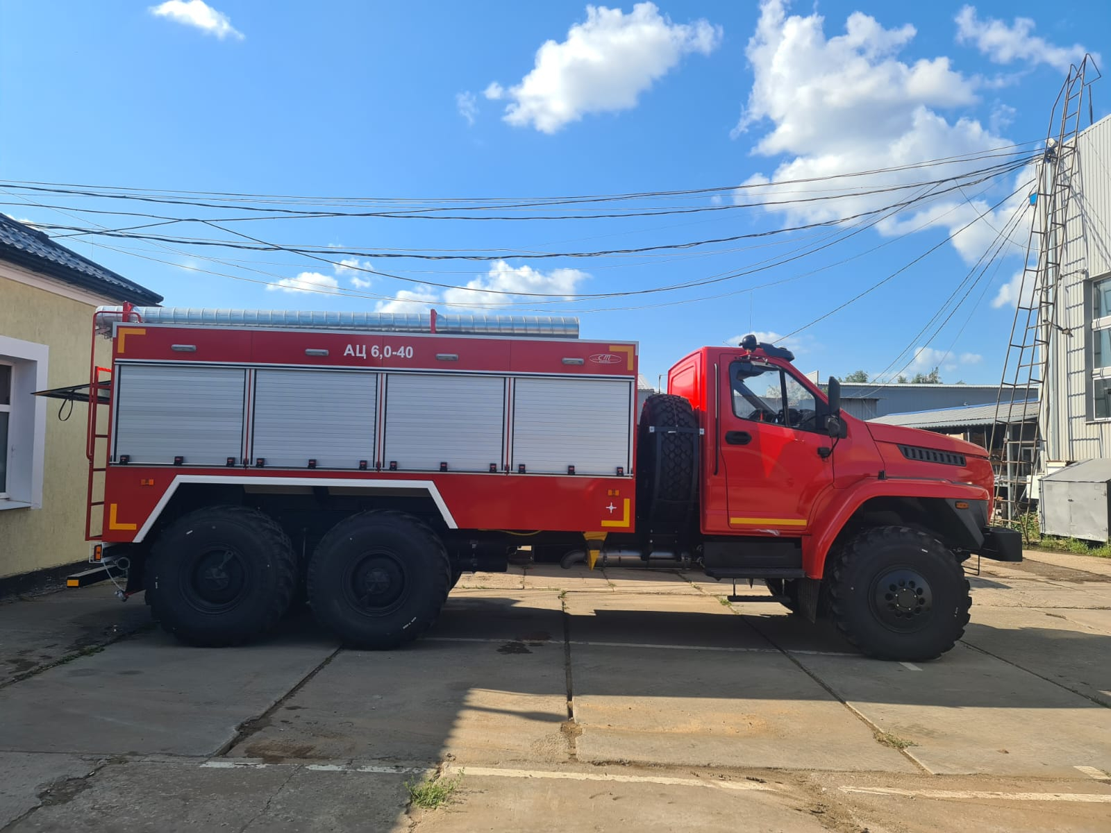 Пожарный автомобиль