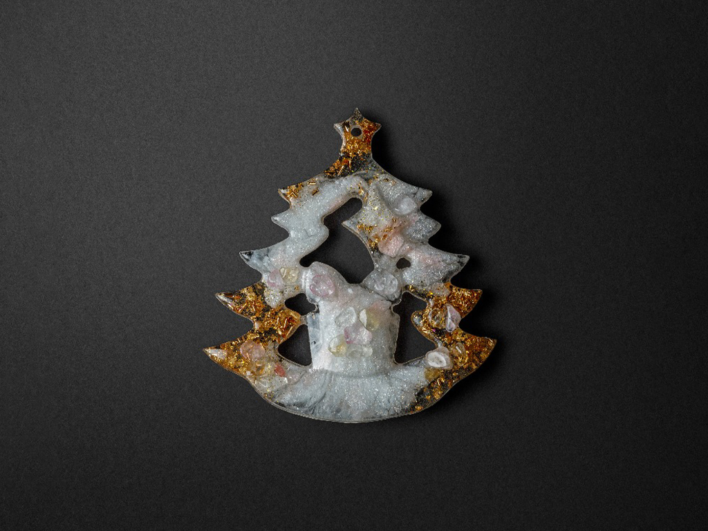 Мордовская ювелирная ёлочная игрушка